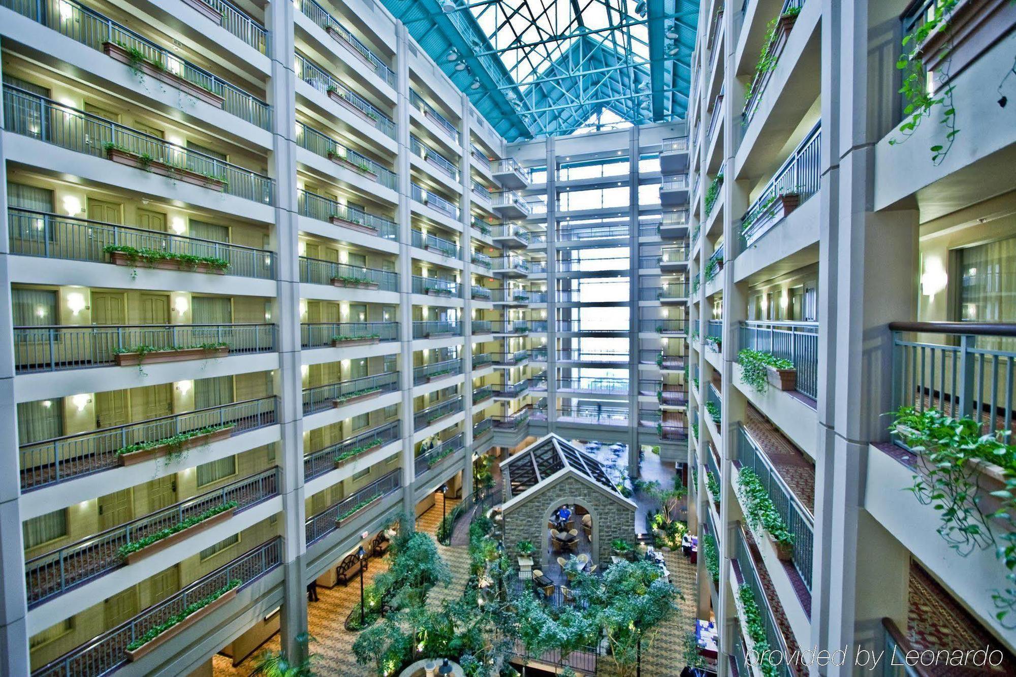 Hotel Embassy By Hilton Chicago Lombard